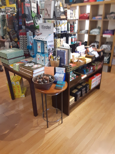 Book Store «Paper Skyscraper», reviews and photos, 330 East Blvd, Charlotte, NC 28203, USA