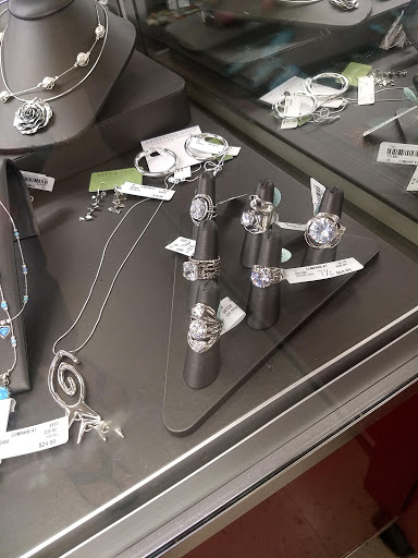 Department Store «T.J. Maxx», reviews and photos, 120 S Courtenay Pkwy, Merritt Island, FL 32952, USA