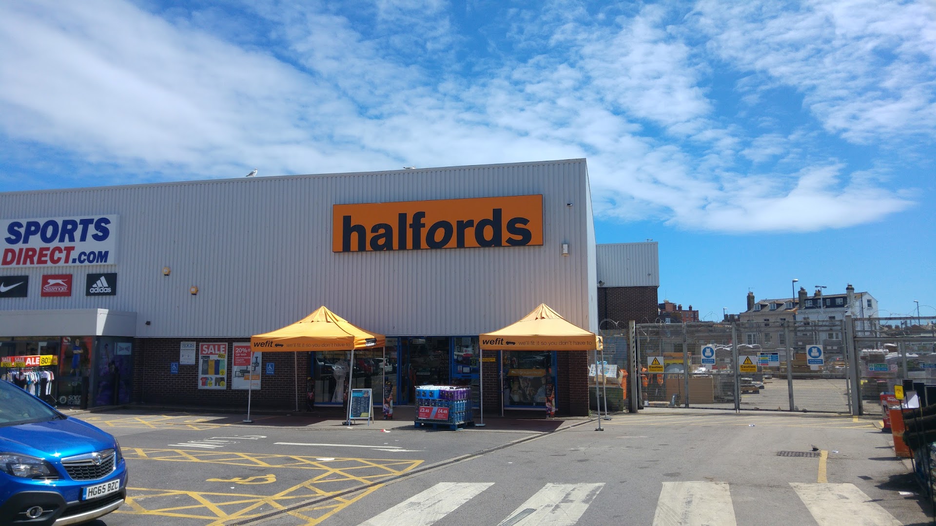 Halfords - Weymouth