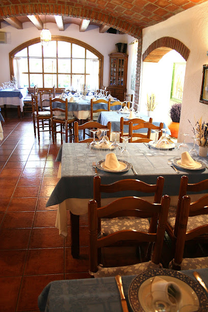 Mas D,En Roqueta Restaurant - Mas D,en Roqueta,2, 25712 Aravell, Lleida, Spain