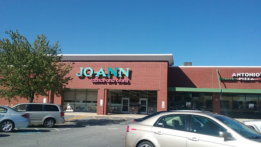 Fabric Store «Jo-Ann Fabrics and Crafts», reviews and photos, 4644 W Market St, Greensboro, NC 27407, USA
