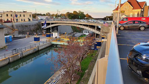 Bar & Grill «Lock 34 Bar & Grill», reviews and photos, 80 Main St, Lockport, NY 14094, USA