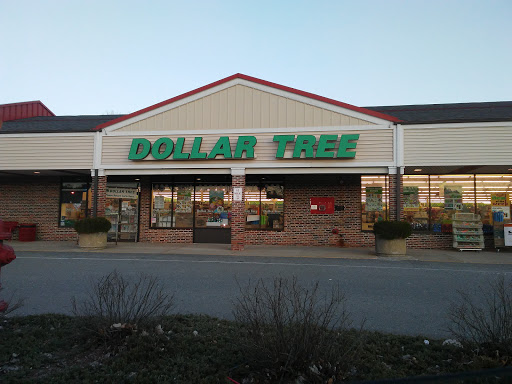 Dollar Store «Dollar Tree», reviews and photos, 440 Middlesex Rd, Tyngsborough, MA 01879, USA