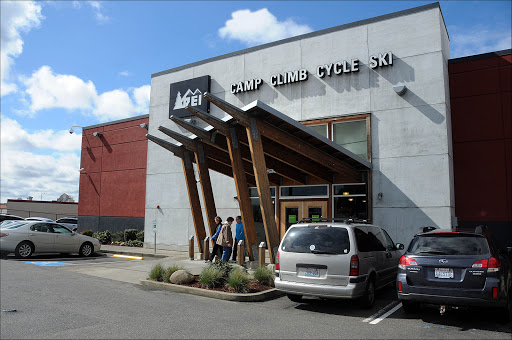 Camping Store «REI», reviews and photos, 3825 S Steele St, Tacoma, WA 98409, USA