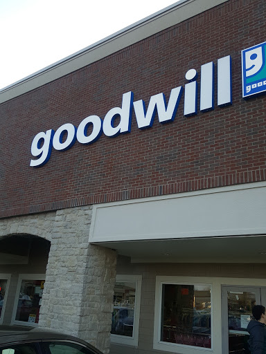Thrift Store «Goodwill», reviews and photos, 1771 Hill Rd N, Pickerington, OH 43147, USA