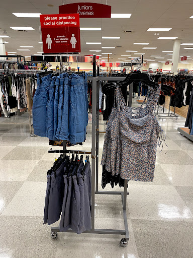 Department Store «T.J. Maxx», reviews and photos, 1650 Miami Gardens Dr, North Miami Beach, FL 33179, USA