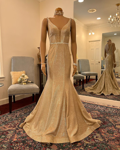 Bridal Shop «Andrews Bridal Shoppe & Tuxedo Central», reviews and photos, 2806 Montgomery Hwy, Dothan, AL 36303, USA