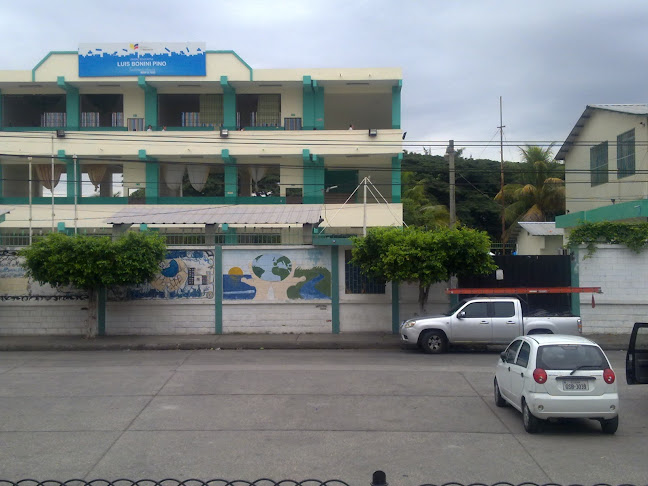 Colegio Fiscal Nixto Luis Bonini Pino - Guayaquil