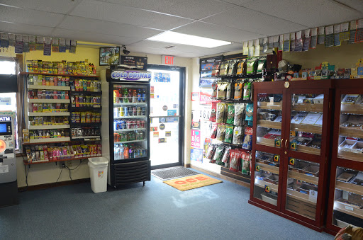 Tobacco Shop «Tobacco & Smoke Shop», reviews and photos, 91 Sugar Ln, Sugar Grove, IL 60554, USA