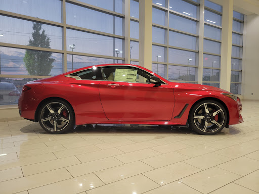 Car Dealer «Louisville INFINITI», reviews and photos, 8 Swope Autocenter Dr, Louisville, KY 40299, USA