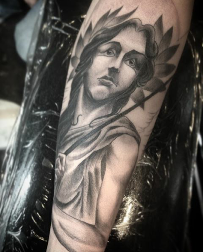 Explore stick n poke tattoo ideas, creative tattoo ideas in San Diego, available at Sideshow Tattoo and Piercing