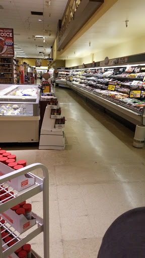 Grocery Store «Vons», reviews and photos, 2401 N Chester Ave, Oildale, CA 93308, USA