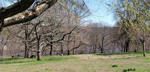 Memorial Park «Boothe Memorial Park», reviews and photos, 5800 Main St, Stratford, CT 06614, USA