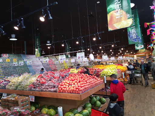 Supermarket «Golden Mango Supermarket», reviews and photos, 700 Suffolk Ave, Brentwood, NY 11717, USA