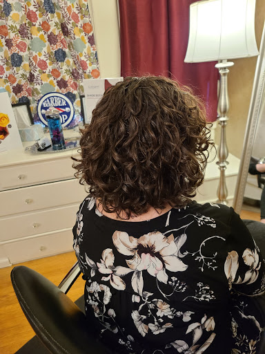 Day Spa «Iridescence Salon & Spa», reviews and photos, 1412 E Market St, York, PA 17403, USA