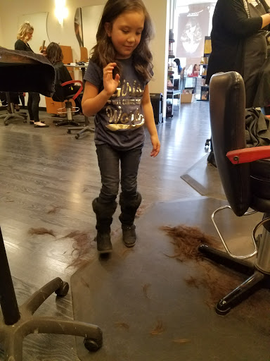 Beauty Salon «Ensemble Salon et Spa», reviews and photos, 21120 Salamo Rd, West Linn, OR 97068, USA