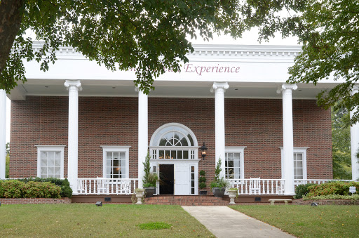 Caterer «Garden On Millbrook Catering», reviews and photos, 2400 E Millbrook Rd, Raleigh, NC 27604, USA