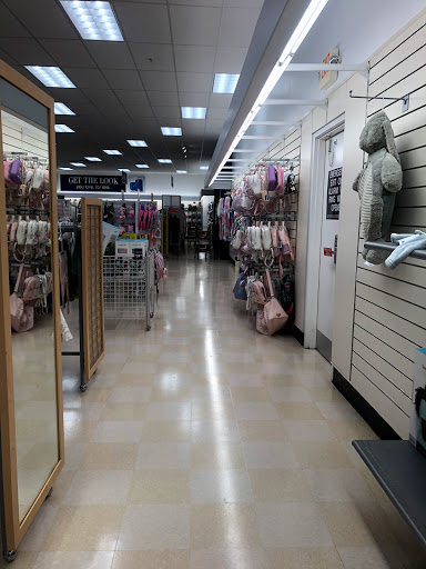 Department Store «Marshalls & HomeGoods», reviews and photos, 5915 20th St, Vero Beach, FL 32966, USA