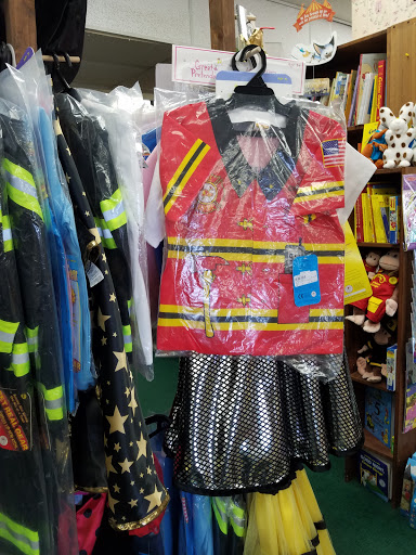 Book Store «The Bookies Bookstore», reviews and photos, 4315 E Mississippi Ave, Denver, CO 80246, USA