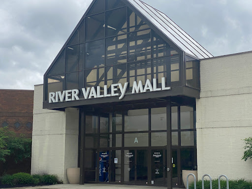 Shopping Mall «River Valley Mall», reviews and photos, 1635 River Valley Cir S, Lancaster, OH 43130, USA