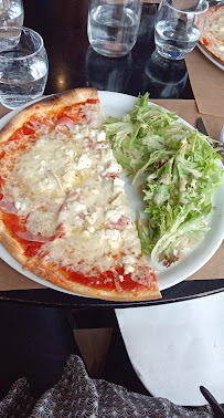 Pizza du Restaurant L'Alhambra à Lorient - n°8