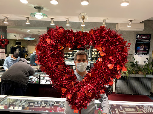 Jewelry Store «Unclaimed Diamonds», reviews and photos, 113 S 8th St, Philadelphia, PA 19106, USA