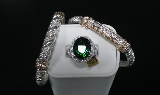 Diamond Dealer «CMI Jewelry Showroom», reviews and photos, 4630 Paragon Park Rd, Raleigh, NC 27616, USA