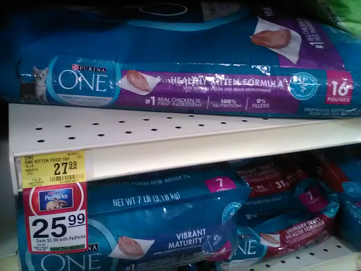 Pet Supply Store «PetSmart», reviews and photos, 150 Glynn Isle, Brunswick, GA 31525, USA