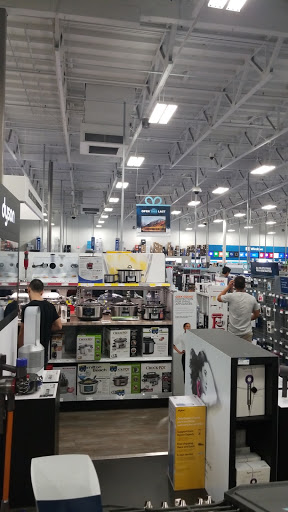 Best Buy image