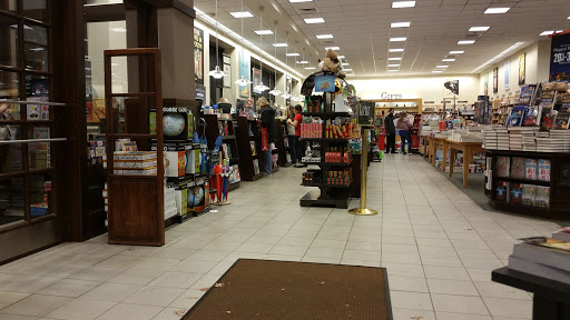 Book Store «Barnes & Noble», reviews and photos, 1375 Boston Post Rd, Milford, CT 06460, USA