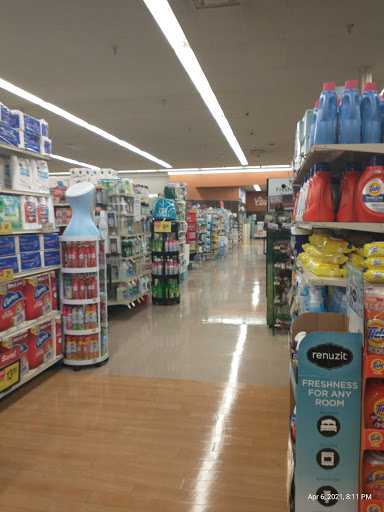 Grocery Store «Jewel-Osco», reviews and photos, 1501 S Lake St, Mundelein, IL 60060, USA