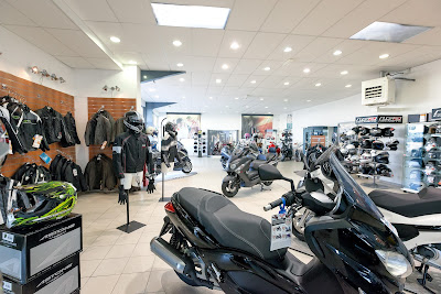 Power Scoot - Scooter - Piaggio - Vespa et Aprilia -Kymco à Les Sables-d'Olonne
