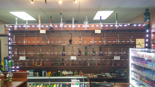 Tobacco Shop «The Hideaway Smoke Shop», reviews and photos, 5275 Red Bug Lake Rd #125, Winter Springs, FL 32708, USA