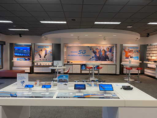 Cell Phone Store «AT&T», reviews and photos, 7634 150th St W, Apple Valley, MN 55124, USA
