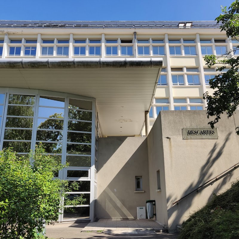 UVSQ - UFR des Sciences - Université Paris-Saclay