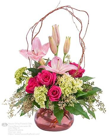 Florist «House Of Ivy Floral & Gifts», reviews and photos, 2507 Main St, Elwood, IN 46036, USA