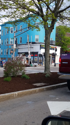 Liquor Store «Fernandez Liquor Store», reviews and photos, 562 Blue Hill Avenue, Dorchester, MA 02121, USA