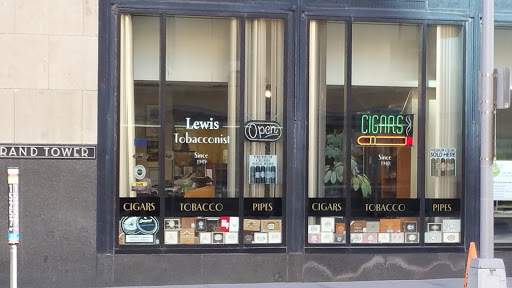 Lewis Pipe & Tobacco, 527 Marquette Ave #100, Minneapolis, MN 55402, USA, 