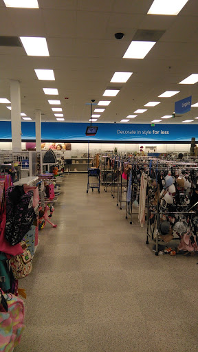 Clothing Store «Ross Dress for Less», reviews and photos, 5220 Memorial Dr, Stone Mountain, GA 30083, USA