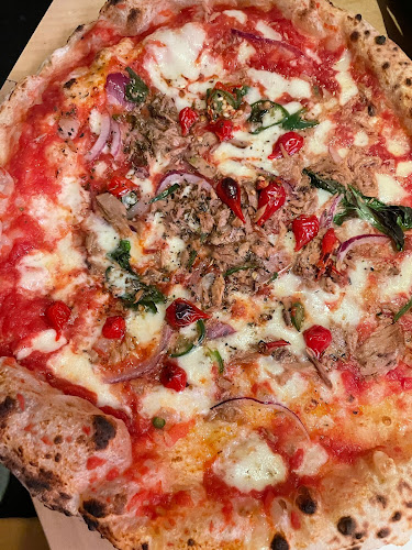 Rudy's Neapolitan Pizza - Soho - Pizza