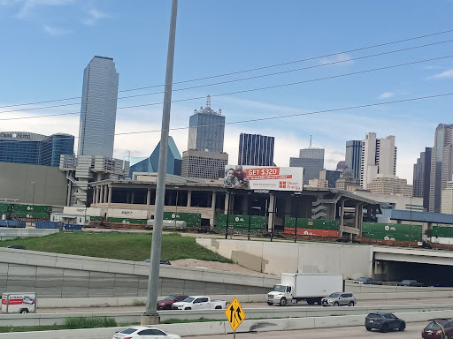 Liquor Store «River Cut Rate Liquor», reviews and photos, 327 Cadiz St, Dallas, TX 75207, USA