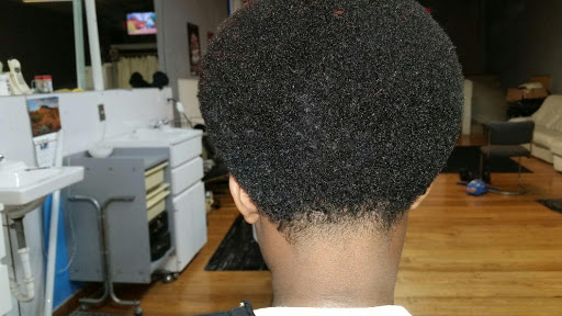 Barber Shop «On Point Barbershop», reviews and photos, 1200 Lincoln Ave, Cincinnati, OH 45206, USA