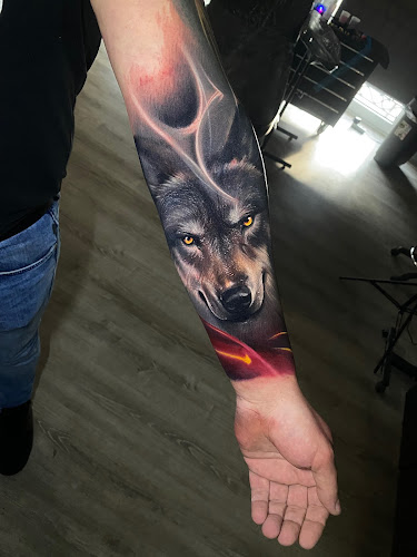 Opinii despre Studio tatuażu i laserowego usuwania tatuaży Pszczyna - House of Tattoos în Rybnik - Studio tatuażu