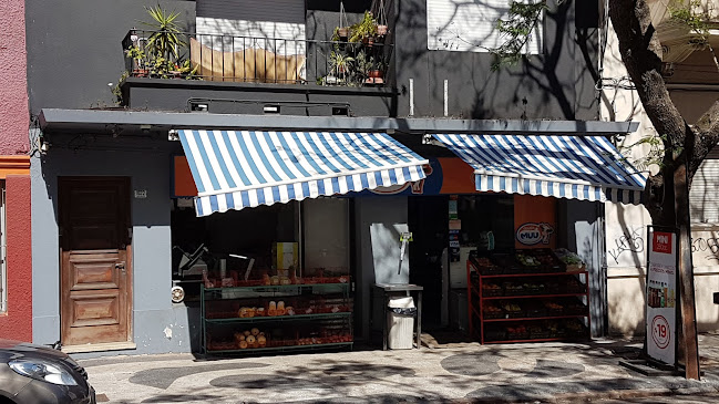 Opiniones de Verduras Y Frutas en Montevideo - Tienda de ultramarinos