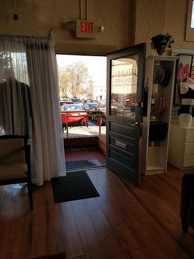 Boutique «A Perfect Fit Bra Boutique & Fitting Salon», reviews and photos, 14 N East St, Frederick, MD 21701, USA