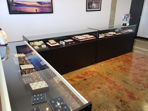 Jeweler «Larson Jewelers», reviews and photos, 235 E Broadway #606, Long Beach, CA 90802, USA
