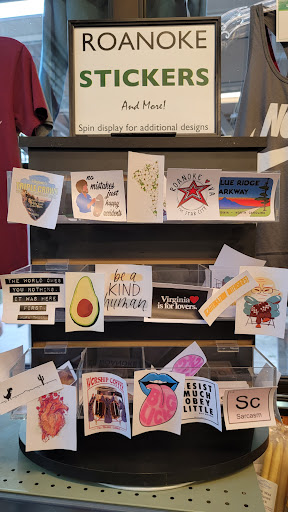 Grocery Store «Roanoke Natural Foods Co-op: Downtown Roanoke», reviews and photos, 1 Market Square SE #115, Roanoke, VA 24011, USA