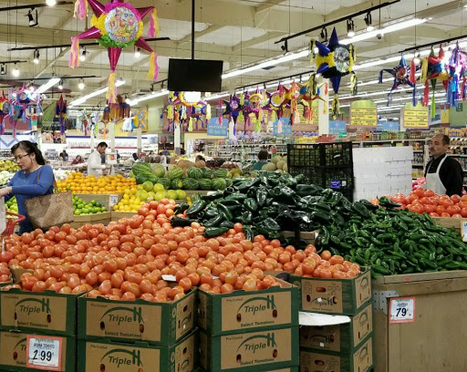 Mexican Grocery Store «Mi Pueblo Food Center», reviews and photos, 330 Bellam Blvd, San Rafael, CA 94901, USA