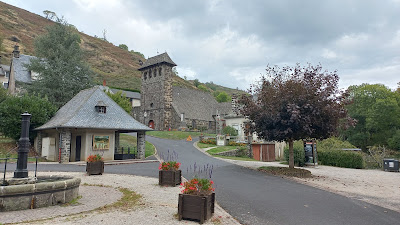 Église de Saint-Projet-de-Salers à Saint-Projet-de-Salers