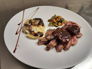 Photo n°20 de Le Chene Blanc à Logrian-Florian ()